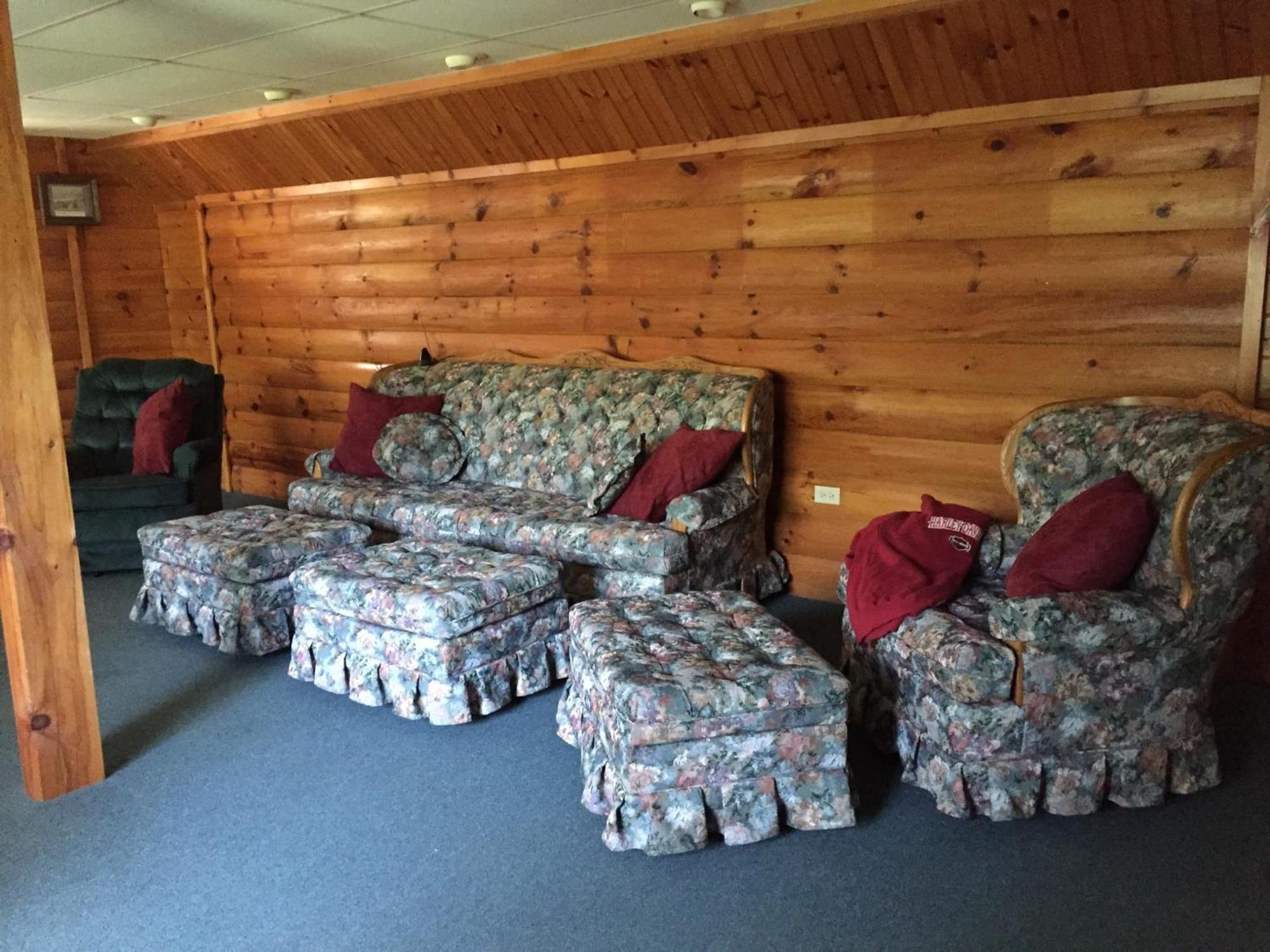Rough Cut Lodge Gaines Phòng bức ảnh