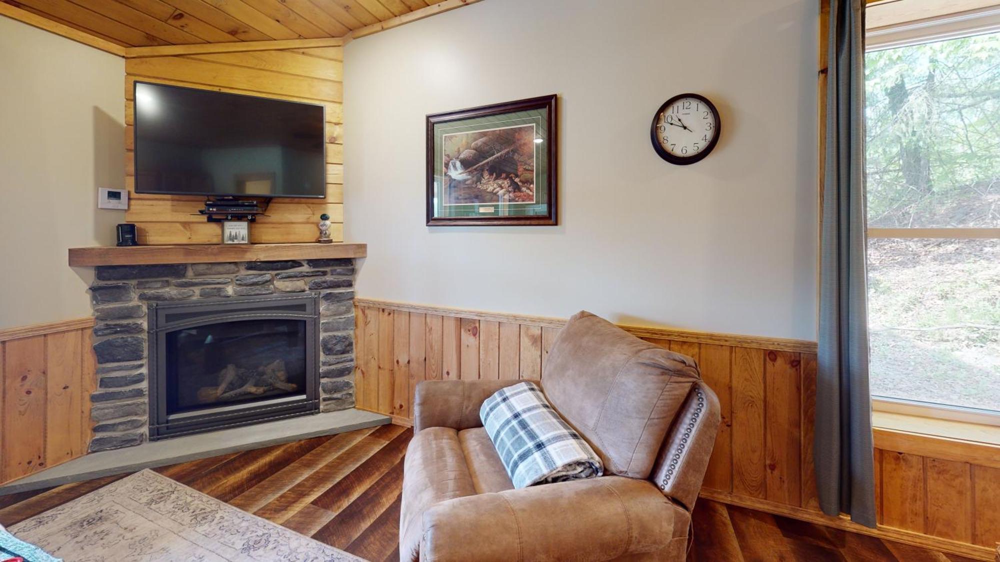 Rough Cut Lodge Gaines Ngoại thất bức ảnh