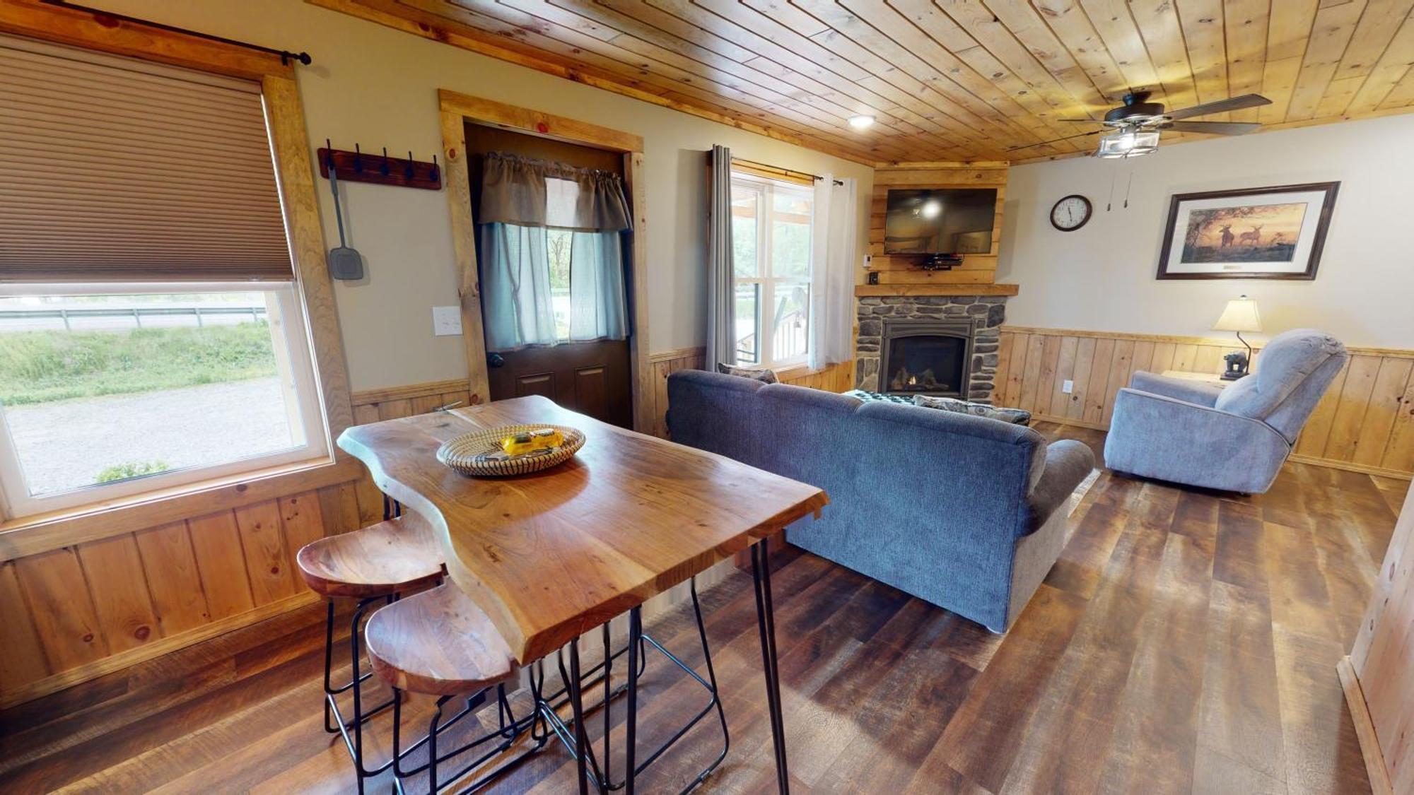 Rough Cut Lodge Gaines Ngoại thất bức ảnh